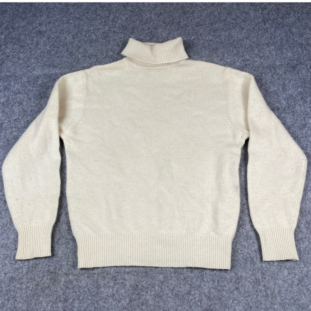 Neiman Marcus Exclusive Womens Cream 100% Cashmere Turtleneck Sweater Size M